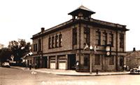 The original City Hall building located at 8th Avenue N and Mainstreet